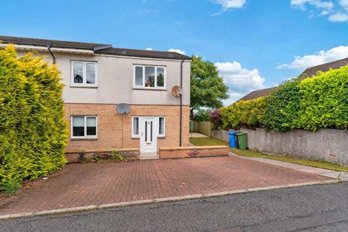 2 Bedroom Flat For Sale In Woodneuk Road, Gartcosh, North Lanarkshire, G69