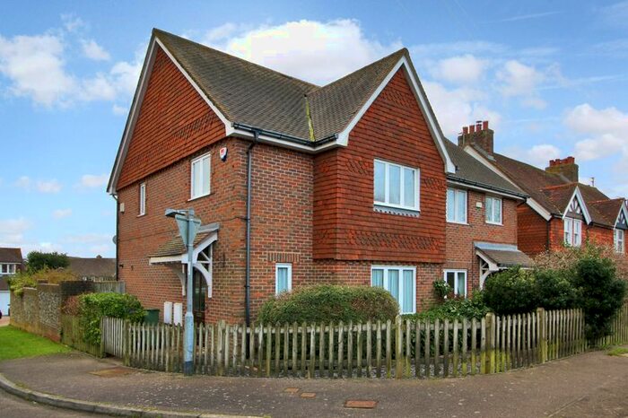 3 Bedroom Semi-Detached House To Rent In Three Bedroom Modern Family Home, Extremely Well Presented, Bathrooms, Garden And Garage, BN8