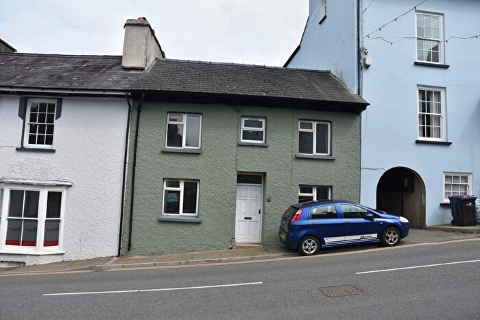 3 Bedroom Terraced House To Rent In Bridge Street, Newcastle Emlyn, SA38