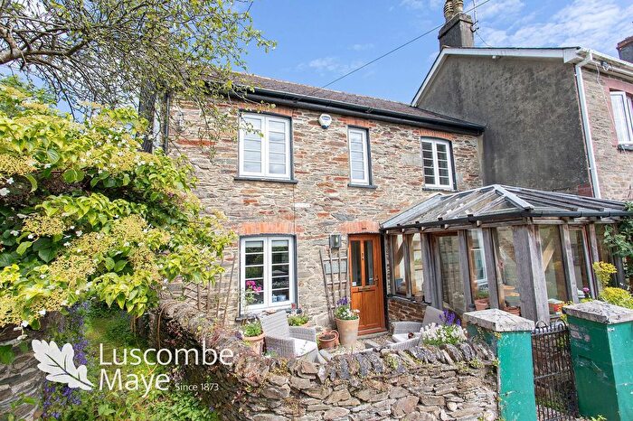 2 Bedroom Cottage For Sale In Harberton, Totnes, TQ9