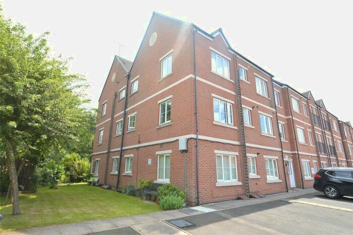 2 Bedroom Apartment To Rent In Rea Road, Northfield, West Midlands, B31