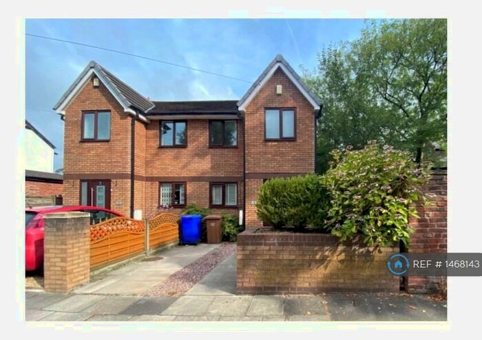3 Bedroom Semi-Detached House To Rent In Voltaire Avenue, Salford, M6