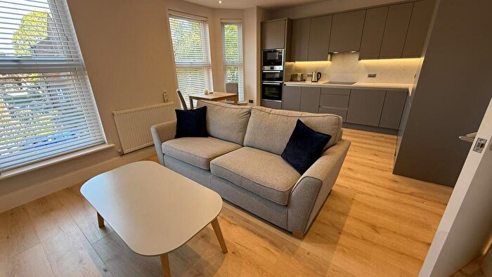 2 Bedroom Apartment To Rent In Clyde Road, West Didsbury, M20