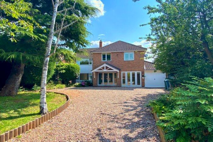 5 Bedroom Property To Rent In College Street, Nottingham, NG13