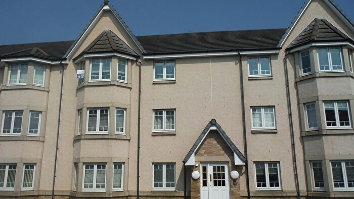 2 Bedroom Flat To Rent In Mccormack Place, Kinnaird Village, Larbert, FK5