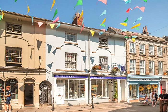 4 Bedroom Property For Sale In Arwenack Street, Falmouth, TR11