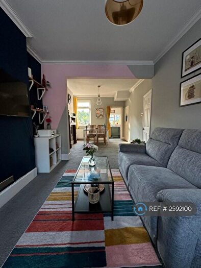 2 Bedroom Terraced House To Rent In Latimer Road, Croydon, CR0