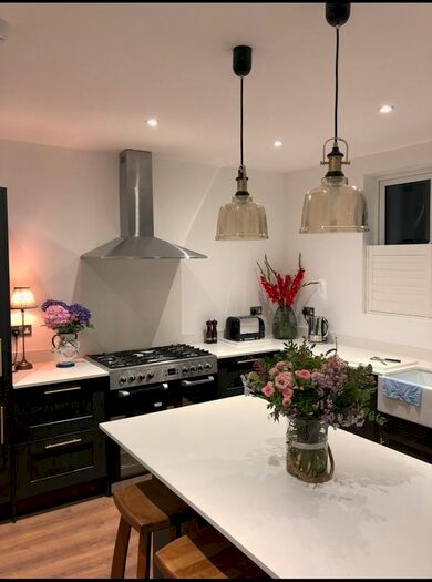 3 Bedroom Flat To Rent In Gunnersbury Lane, London, W3