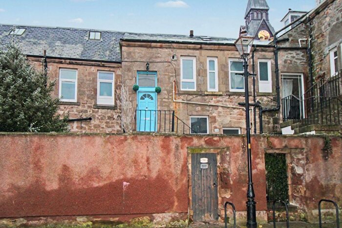3 Bedroom Flat To Rent In Courthouse Lane, Nairn, IV12