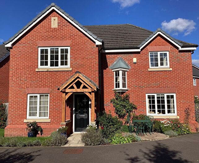 4 Bedroom Detached House For Sale In Halfpenny Close, Nantwich, CW5