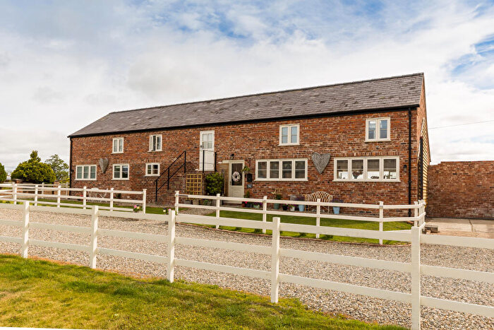 5 Bedroom Detached House For Sale In Lower Farm Road, Is-Y-coed, LL13