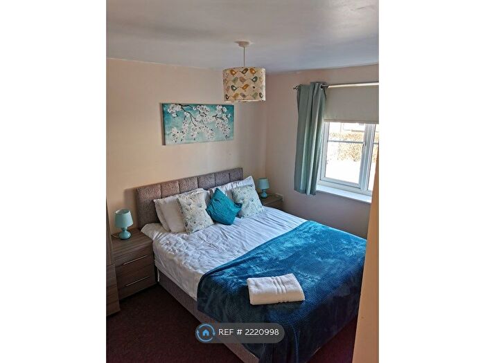 2 Bedroom Flat To Rent In Highfield Rise, Chester Le Street, DH3