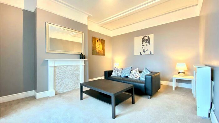 1 Bedroom Apartment To Rent In Coley Avenue, Reading, Berkshire, RG1