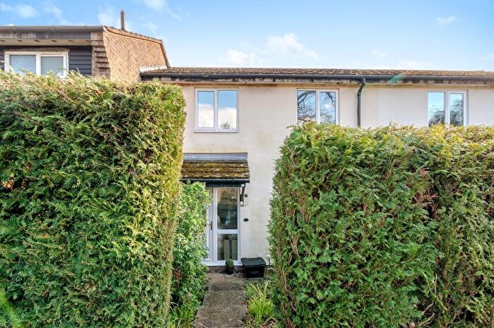 3 Bedroom Terraced House To Rent In West Acres, Amersham, HP7