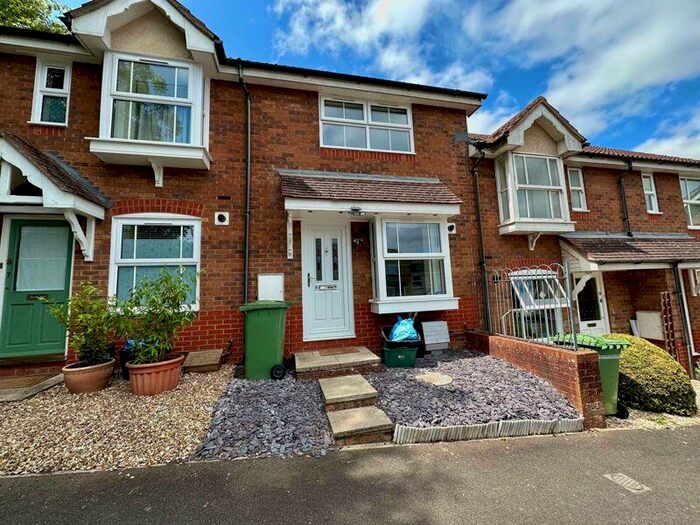 2 Bedroom House To Rent In Antler Close, Glastonbury, BA6