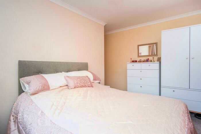 3 Bedroom Detached Bungalow For Sale In Well Orchard, Bamber Bridge, Preston, PR5