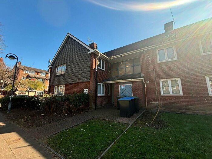 1 Bedroom Apartment To Rent In Unett Street, Birmingham, B19