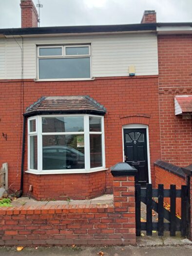 3 Bedroom Terraced House To Rent In Atherton Road, Wigan, WN2