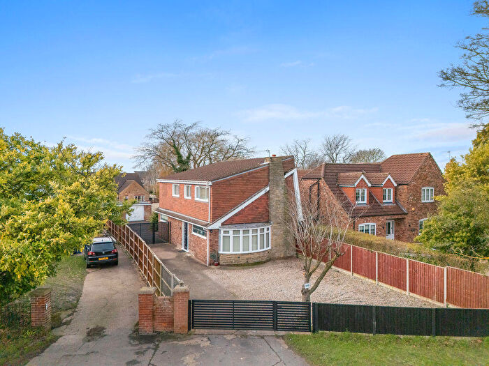 4 Bedroom Detached House For Sale In Peaks Lane, New Waltham, DN36