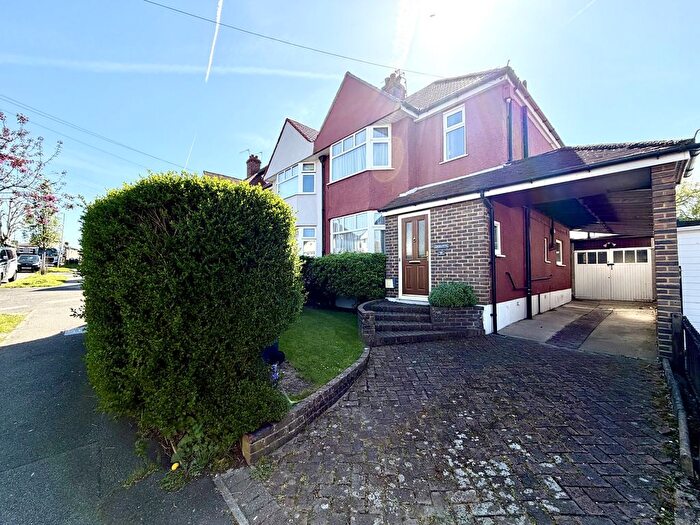 3 Bedroom Semi-Detached House For Sale In Somerset Avenue, Chessington, Surrey., KT9