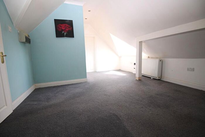 1 Bedroom Flat To Rent In Freeland Road, Clacton-on-Sea, CO15