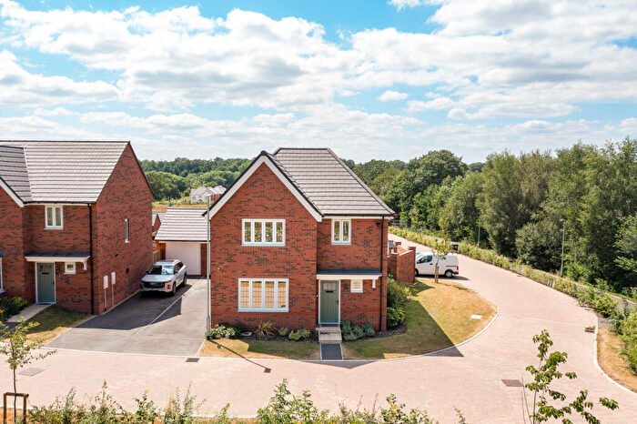 4 Bedroom Detached House For Sale In Longship Close, Congleton, Cheshire, CW12