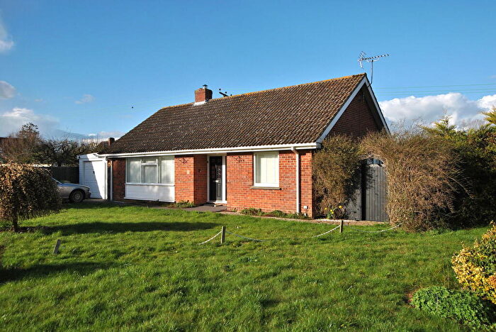 2 Bedroom Detached Bungalow For Sale In Thorns Close, Wickhambrook, Newmarket, CB8