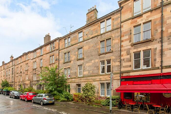 3 Bedroom Flat To Rent In Livingstone Place, Marchmont, Edinburgh, EH9