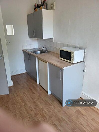 Studio To Rent In Chester Road Sutton Coldfeild, Sutton Coldfield West Midlands, B73