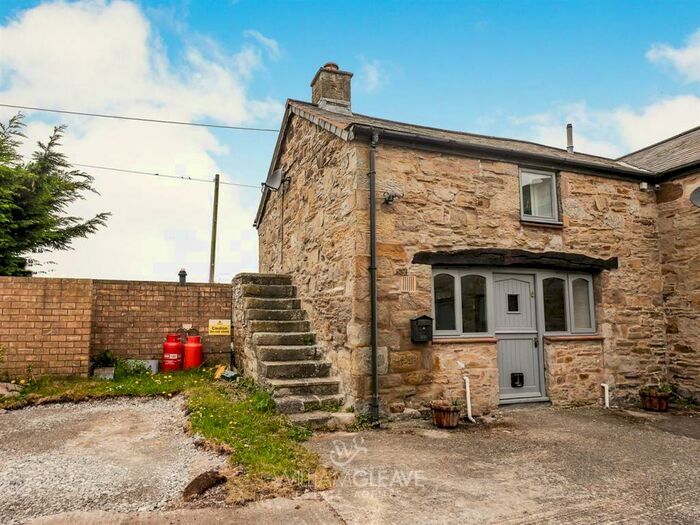 3 Bedroom Cottage To Rent In Higher Farm, Oakenholt Lane, Flint, CH6