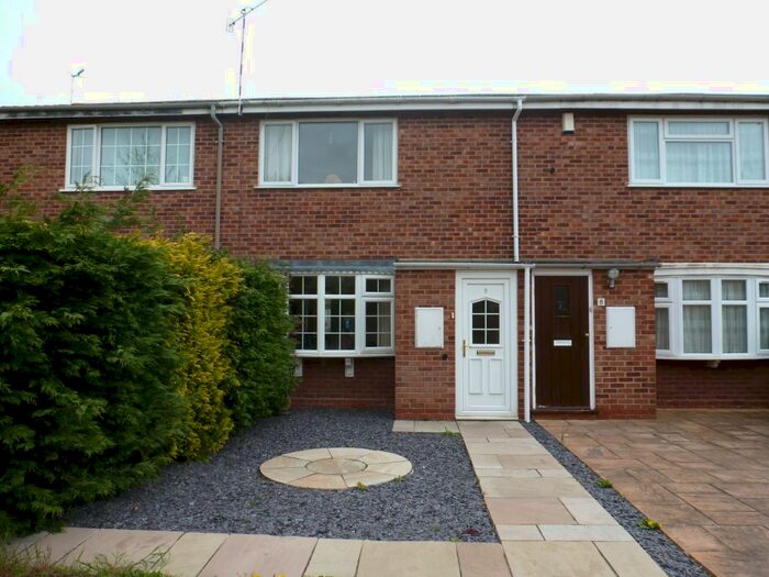 2 Bedroom House To Rent In Kettlewell Close, Warwick, CV34