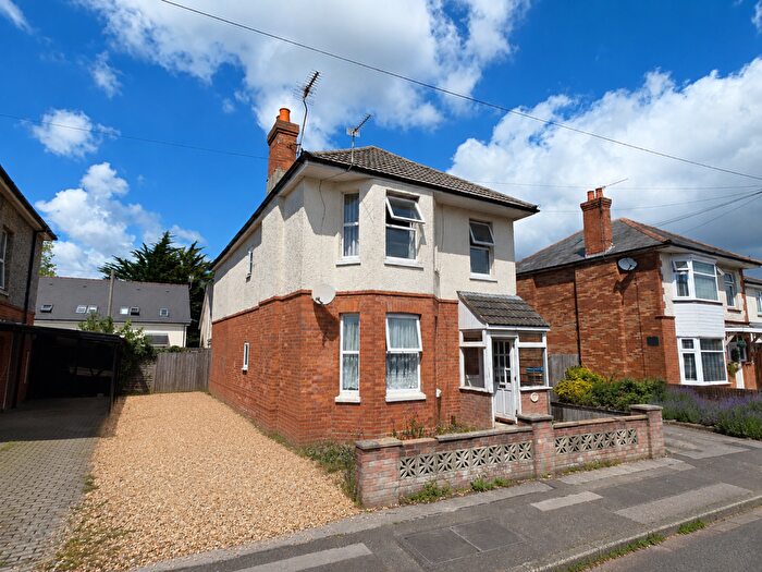 6 Bedroom Detached House For Sale In Ensbury Avenue, Bournemouth, Bournemouth Christchurch Poole, BH10