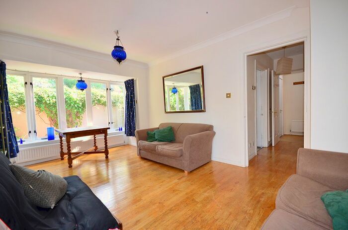 3 Bedroom Terraced House To Rent In Jutland Close, Upper Holloway, London, N19