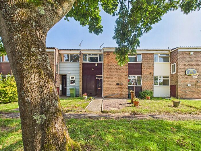 3 Bedroom Terraced House For Sale In Lower Fallow Close, Bristol, BS14