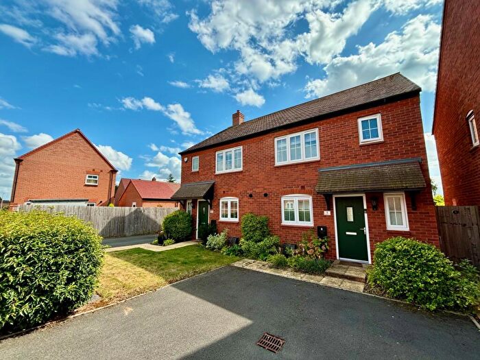 3 Bedroom House To Rent In Hipbag Lane, Bidford-on-Avon, B50