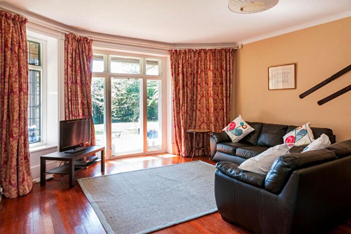 4 Bedroom Semi-Detached House To Rent In Rope Hill, Boldre, Lymington, SO41