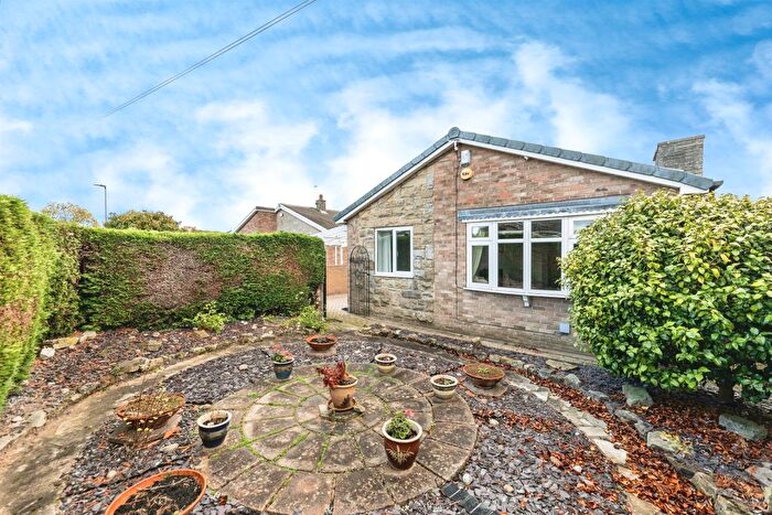 3 Bedroom Detached Bungalow For Sale In Ringwood Way, Hemsworth, Pontefract, WF9