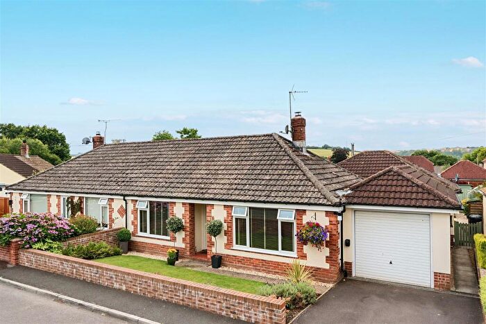 3 Bedroom Semi-Detached Bungalow For Sale In Ashleigh Avenue, Maiden Newton, DT2