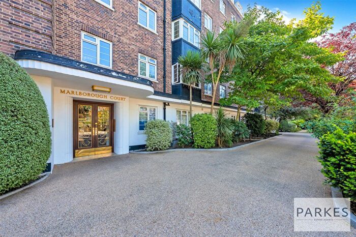 3 Bedroom Flat For Sale In Pembroke Road, Kensington, London, W8