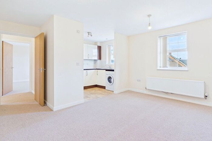 2 Bedroom Flat To Rent In Bowthorpe Drive, Coopers Edge, Gloucester, GL3