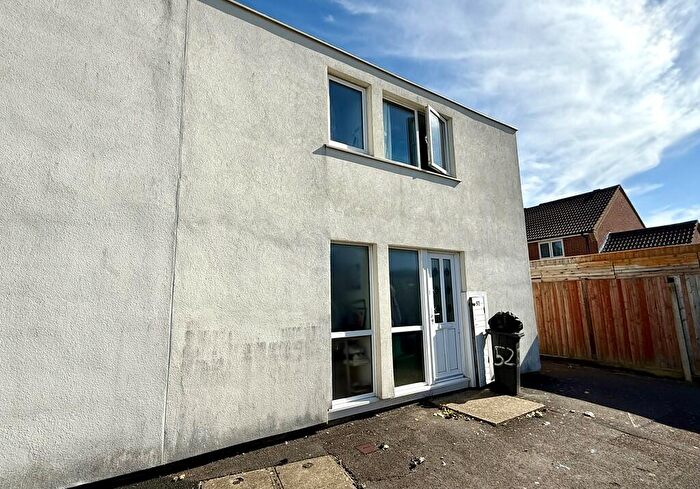 3 Bedroom End Of Terrace House For Sale In Magennis Close, Rowner, Gosport, PO13