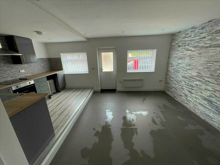 Studio To Rent In Princes Road, Ellesmere Port, CH65