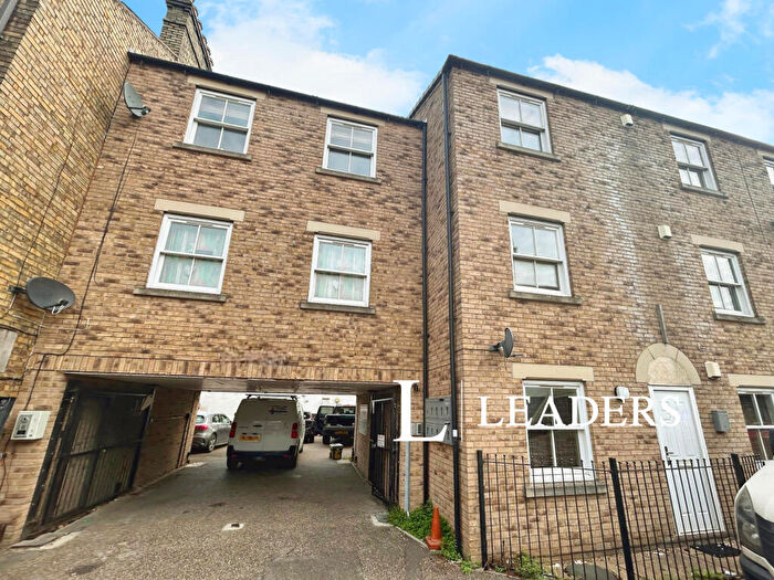 2 Bedroom Apartment To Rent In Fitzwilliam Street, Peterborough, PE1