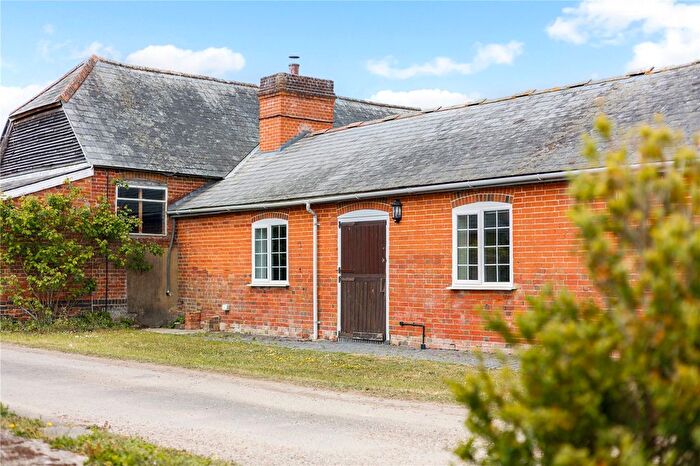 2 Bedroom Bungalow To Rent In Lyburn Road, Hamptworth, Salisbury, Wiltshire, SP5
