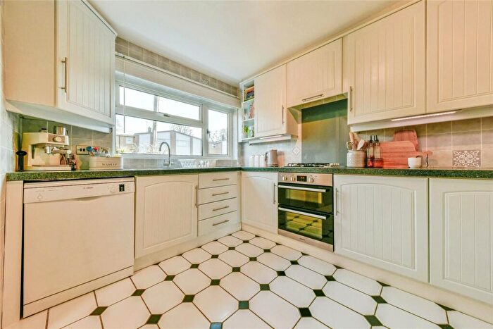 3 Bedroom Terraced House For Sale In Medalls Path, Stevenage, Hertfordshire, SG2