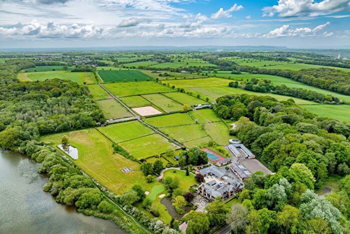 7 Bedroom Equestrian Property For Sale In Park Lane, Higher Walton, Warrington, Cheshire, WA4