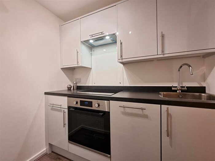 2 Bedroom Flat To Rent In The Forum, Tiverton Way, Cambridge, CB1