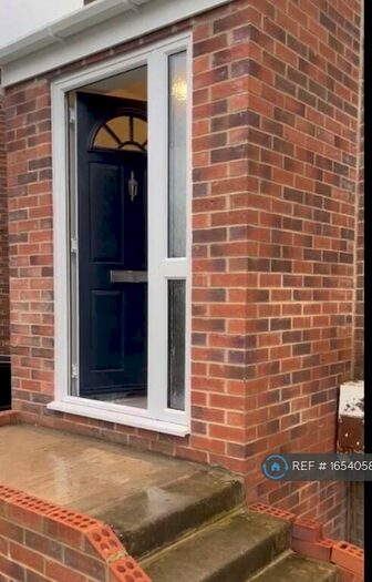 4 Bedroom Semi-Detached House To Rent In Gray Avenue, Durham, DH1