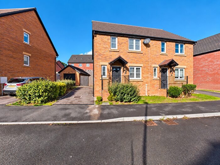 3 Bedroom Semi Detached House For Sale In Barnett Way, Lydney, GL15