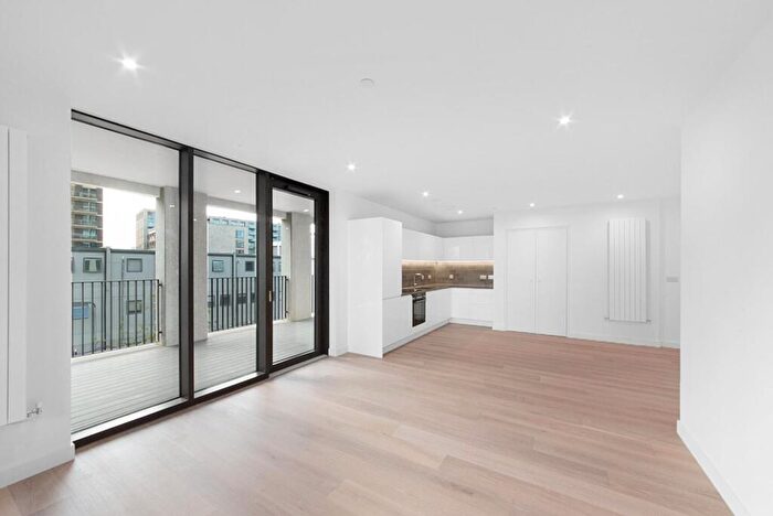 2 Bedroom Apartment To Rent In Pinnacle House, Royal Wharf, London, E16